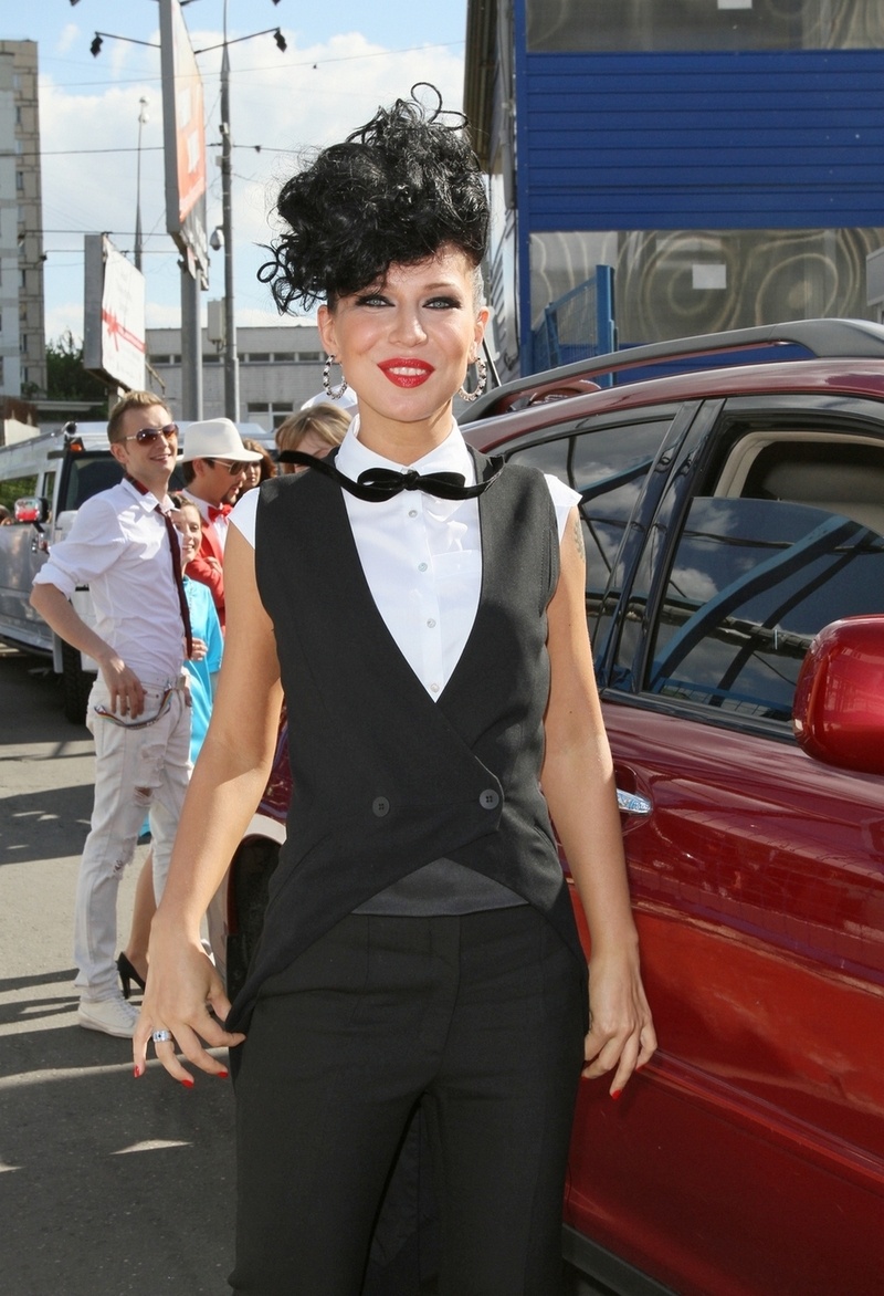 Певица Ёлка