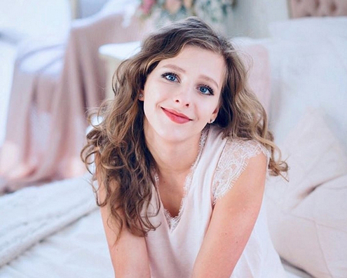 Лиза Арзамасова