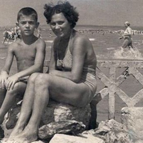 Михиал Боярский с мамой