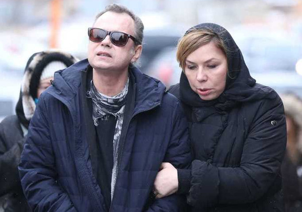 Прощание с Юлией Началовой. Владимир Левкин и Анна Исаева