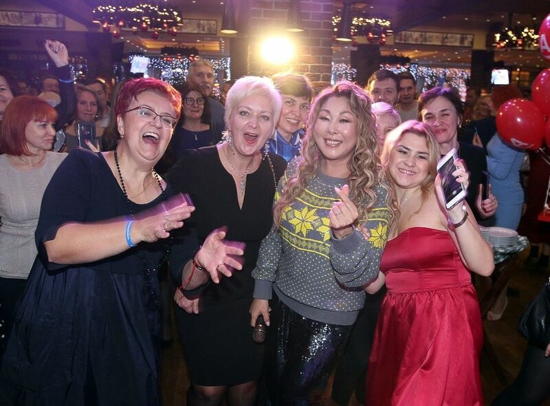 Анита Цой и гости вечера