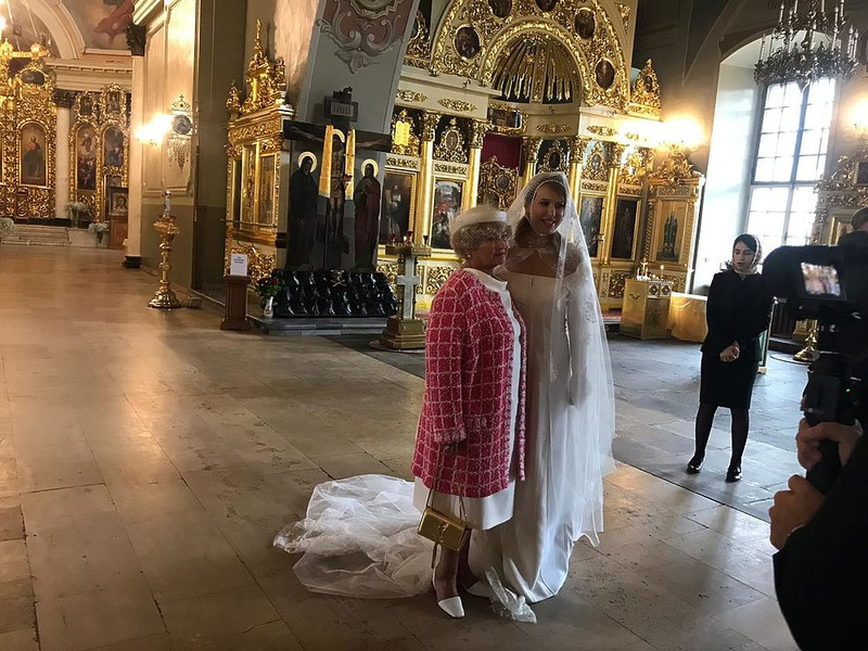 Венчание Ксении Собчак и Константина Богомолова. Собчак с мамой Людмилой Нарусовой