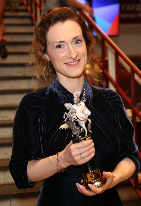 Николь Брендинг