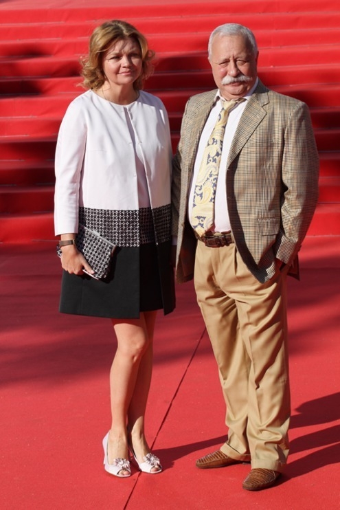 Леонид Якубович с женой