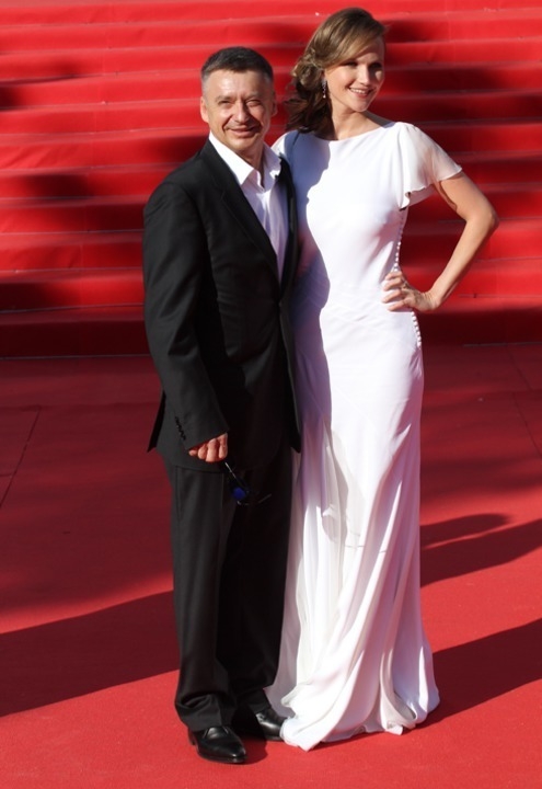 Антон Табаков с женой