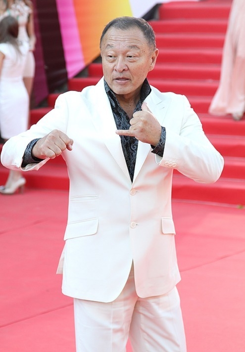 Кэри-Хируки Тагава