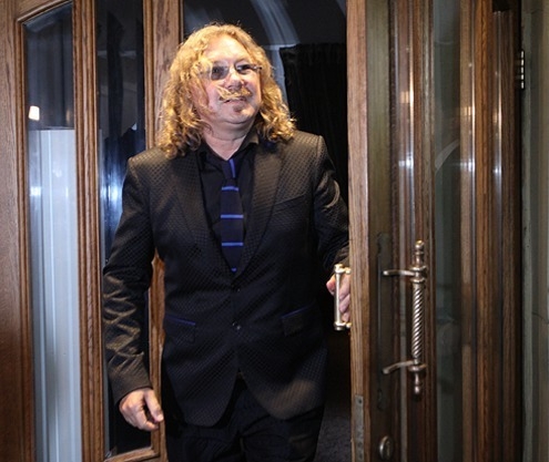 Игорь Николаев