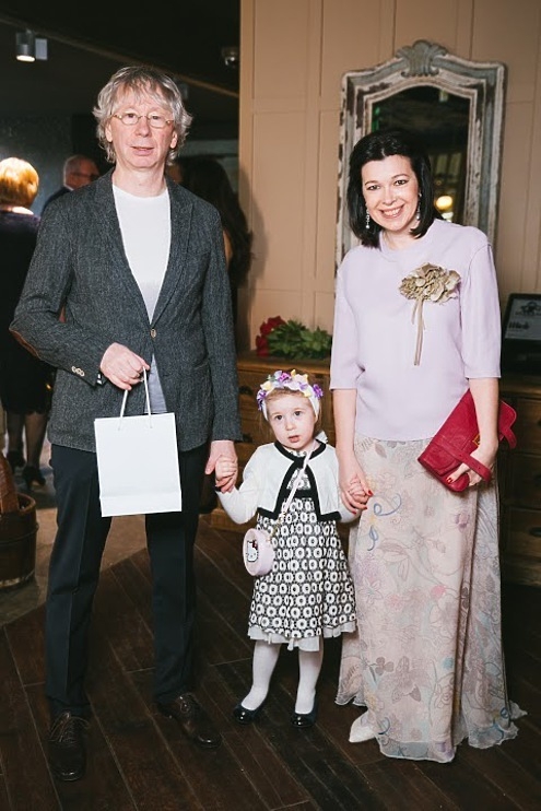 Аркадий и Наталья Укупники с дочкой