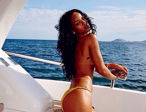 Рианна в Бразилии.