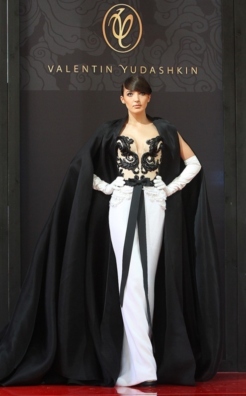 Valentin Yudashkin Haute Couture