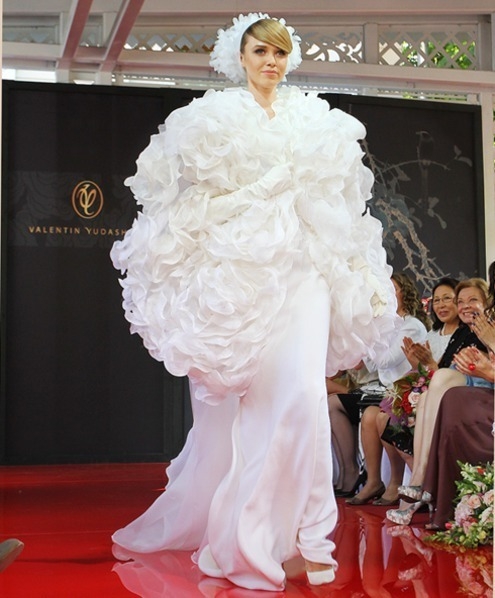 Valentin Yudashkin Haute Couture