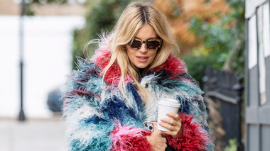 Не только черный: самые интересные цветовые сочетания этой зимы