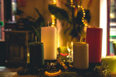 Успеть до дня зимнего солнцестояния: 5 ритуалов на любовь и успех в декабре