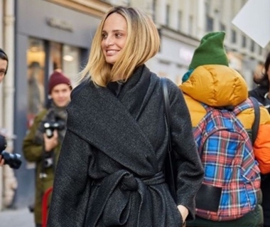 Пальто-халат снова в моде: что носят главные иконы стиля