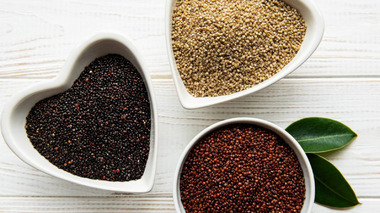 Семечко к семечку: 5 необычных и полезных рецептов с чиа и киноа