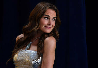 60-летняя Брук Шилдс рассказала о потере волос