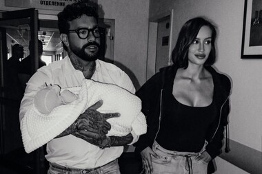 Спустя две недели после родов: избранница Тимати показала честные фото в белье