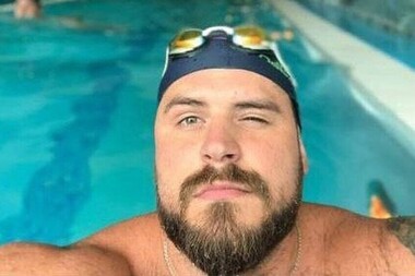 Проплыл 500 метров и пропал из виду: что известно о поисках Николая Свечникова в Босфоре