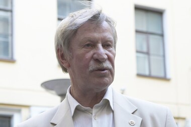 «Он плох, смотреть больно»: помощник Краско бьет тревогу из-за состояния актера