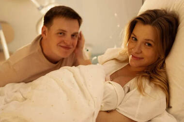 АННА НЕМЧЕНКО И ДМИТРИЙ МЕНЯЙЛО С ДОЧЕРЬЮ