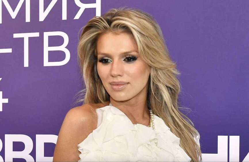 ЛЮСЯ ЧЕБОТИНА