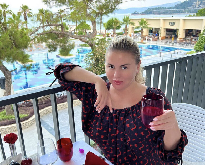 Анна Семенович объяснила любовь к пассивному отдыху