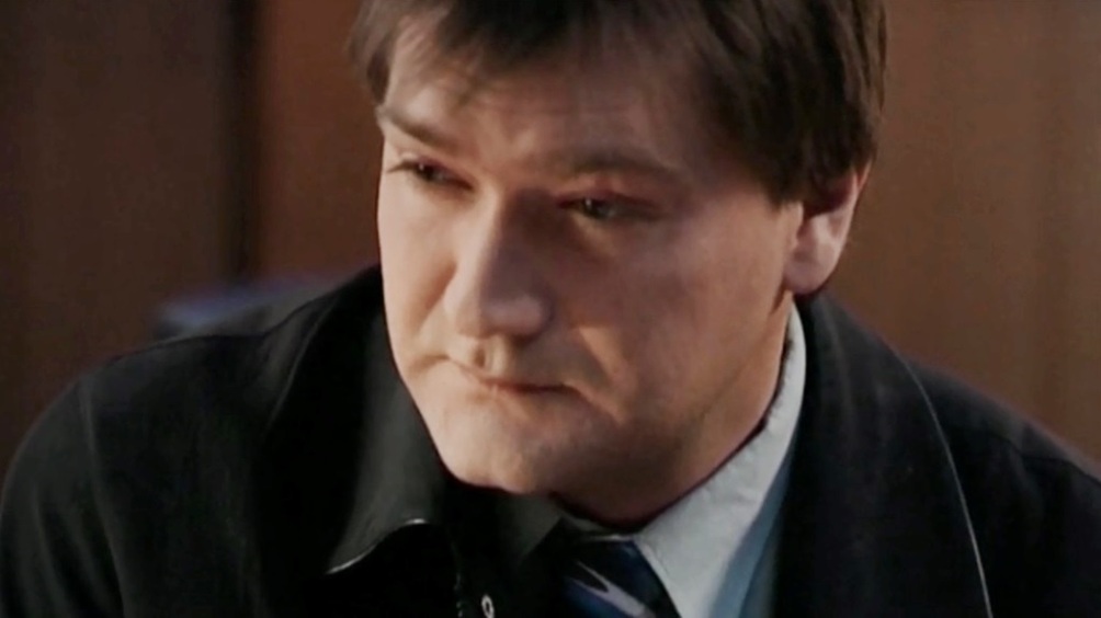 Актер сериалов Павел Сухов потерял 127 тысяч рублей, снимая деньги в трех банкоматах