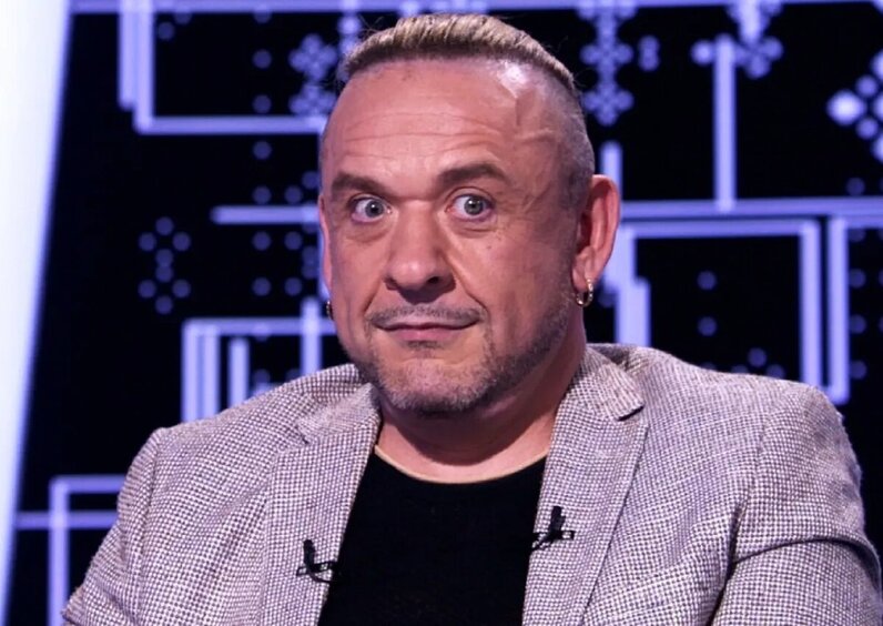 51-летний юморист Александр Морозов шокировал откровением о романе с 18-летней девушкой