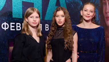 «Мой ангел!»: Юлия Пересильд поздравила младшую дочь