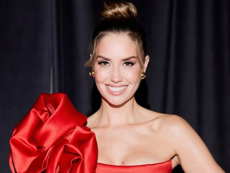 Агата Муцениеце