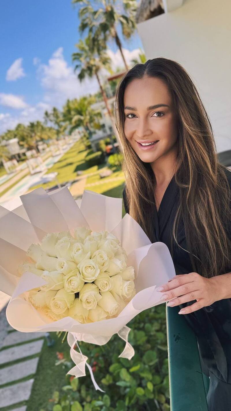 ОЛЬГА БУЗОВА