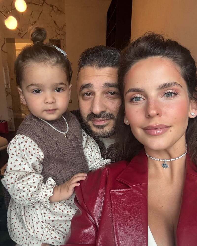 Сарик Андреасян и Лиза Моряк со старшей дочерью