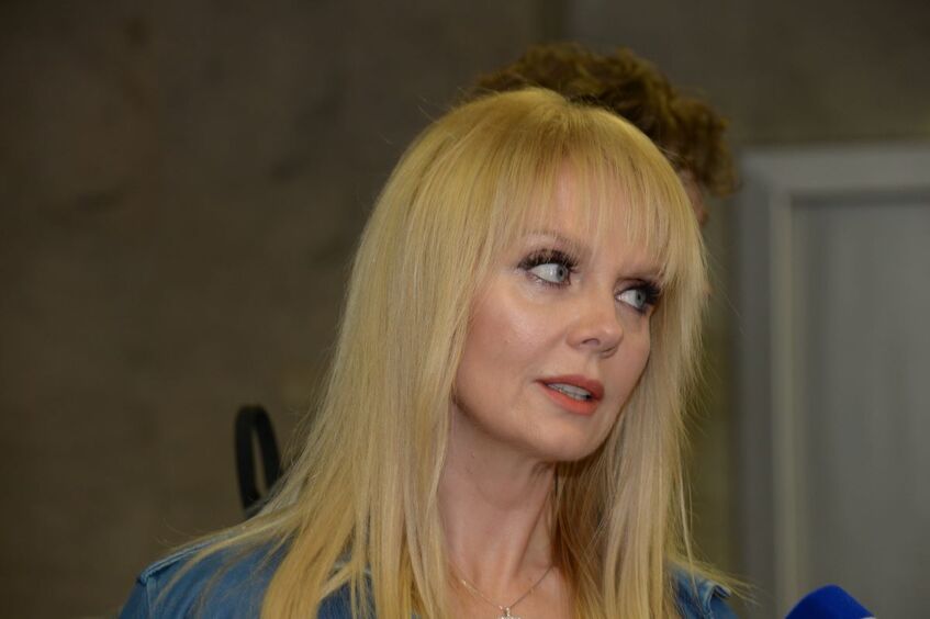 Эмоции Валерии бесценны: как певица отреагировала на новости о беременности невестки