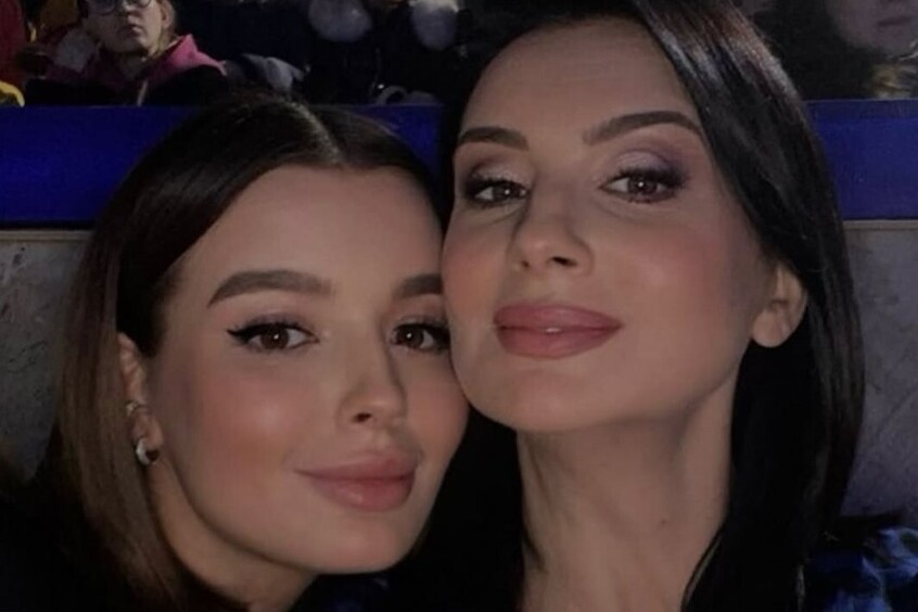 «Прости»: младшая дочь Стриженовых выдала семейную тайну