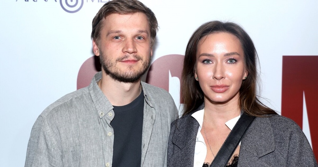 Артур Сопельник подтвердил развод с женой после появления с Ариной Авериной