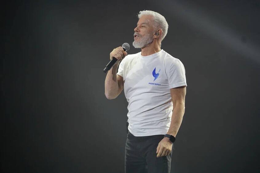 ОЛЕГ ГАЗМАНОВ