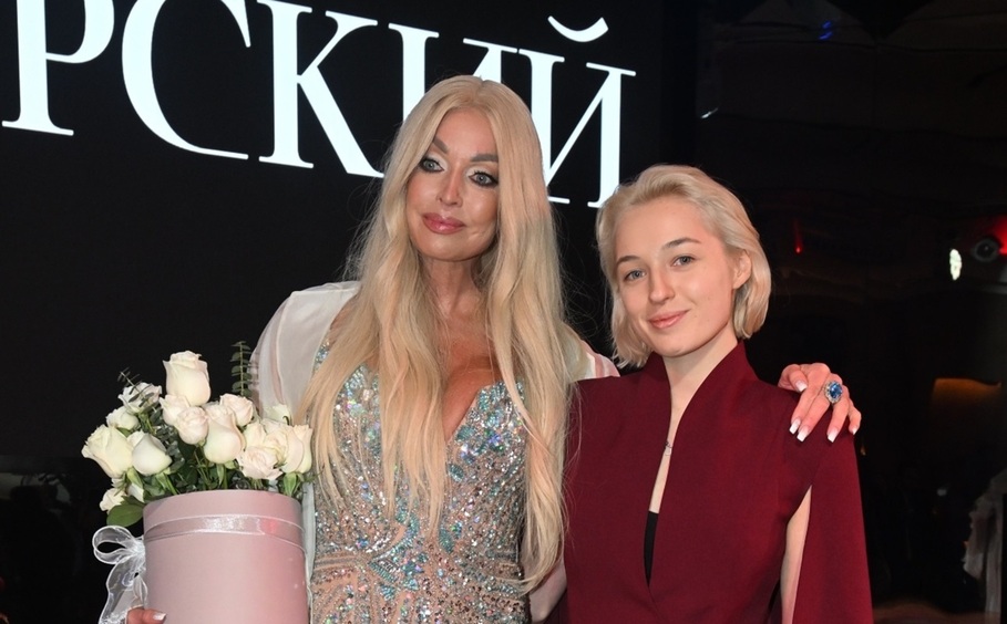 Анастасия Волочкова может остаться без «свадьбы года»: дочь отказалась от пышного торжества