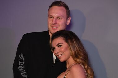 «Там были трусы и носки»: отец Яниса Тиммы обвинил Седокову в краже личных вещей умершего баскетболиста