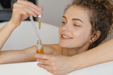 Концентрат красоты и молодости в мини-формате: как выбрать «свою» сыворотку