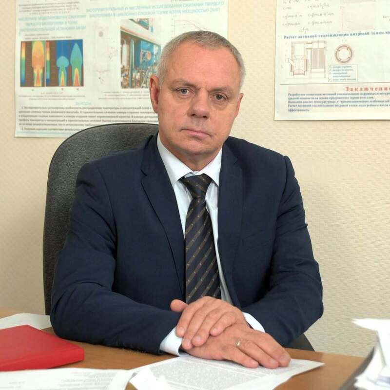 Александр Мохов на съемках сериала "Белая лилия"