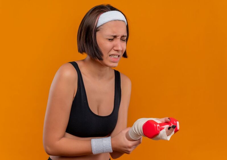 Таблетки и мази — не панацея: спортивный врач раскрыл секрет быстрого восстановления после травм