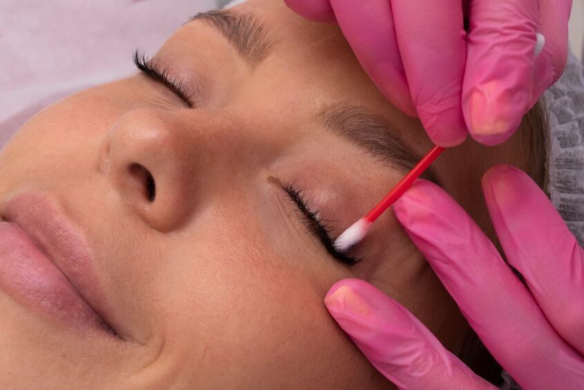 Ламинирование ресниц: топ−5 распространенных заблуждений о процедуре