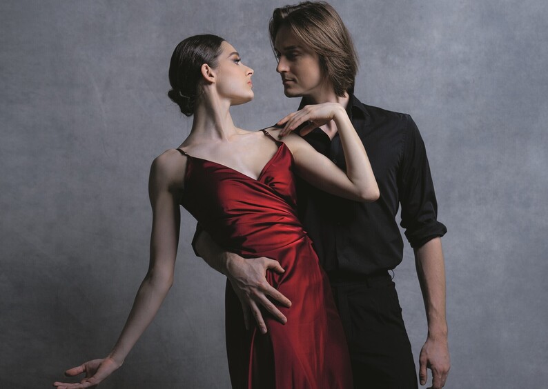 Уютный минимализм: почему звезды Большого Родькин и Севенард против станков и костюмов в квартире