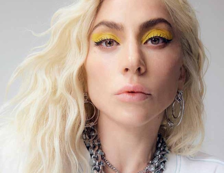 «Любовь похожа на кирпич»: Леди Гага сегодня 39