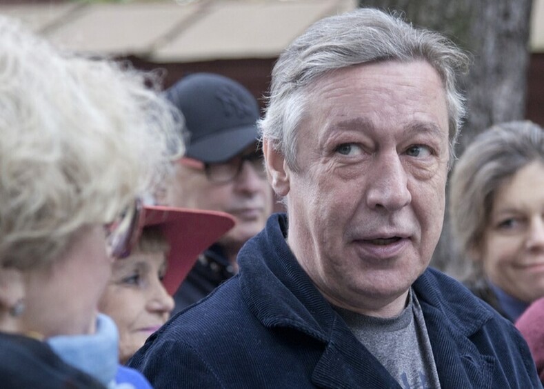 Михаил Ефремов вышел из колонии: что известно о дальнейших планах освободившегося актера