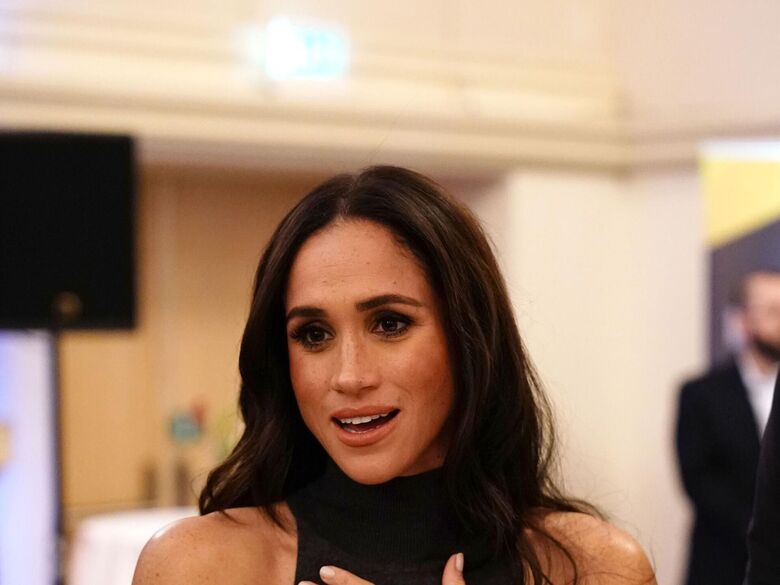 Меган Маркл выложила видео без макияжа