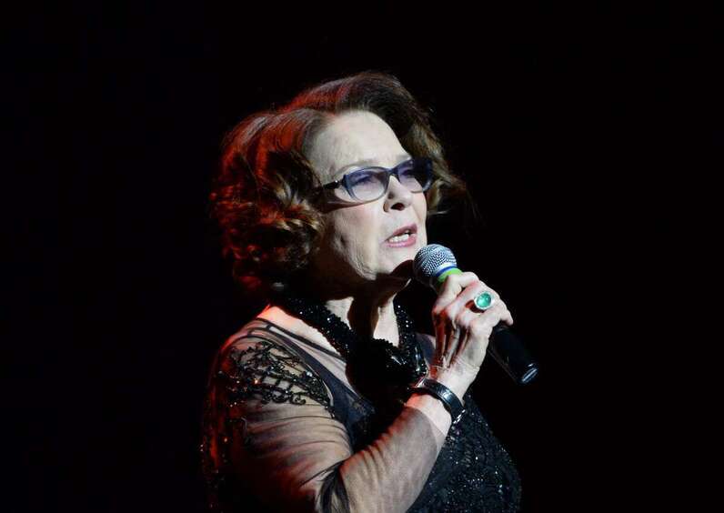 ЛАРИСА ГОЛУБКИНА