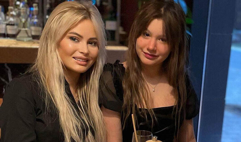 ДАНА БОРИСОВА С ДОЧЕРЬЮ ПОЛИНОЙ