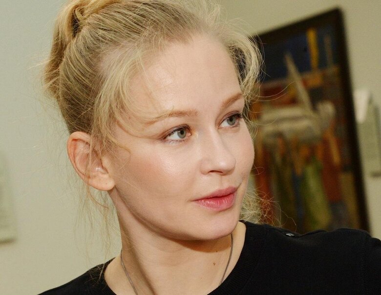 Расстались без скандала: Юлия Пересильд подтвердила разрыв с Тройником