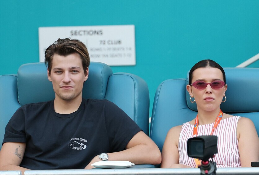 Милли Бобби Браун с Джейком Бонджови